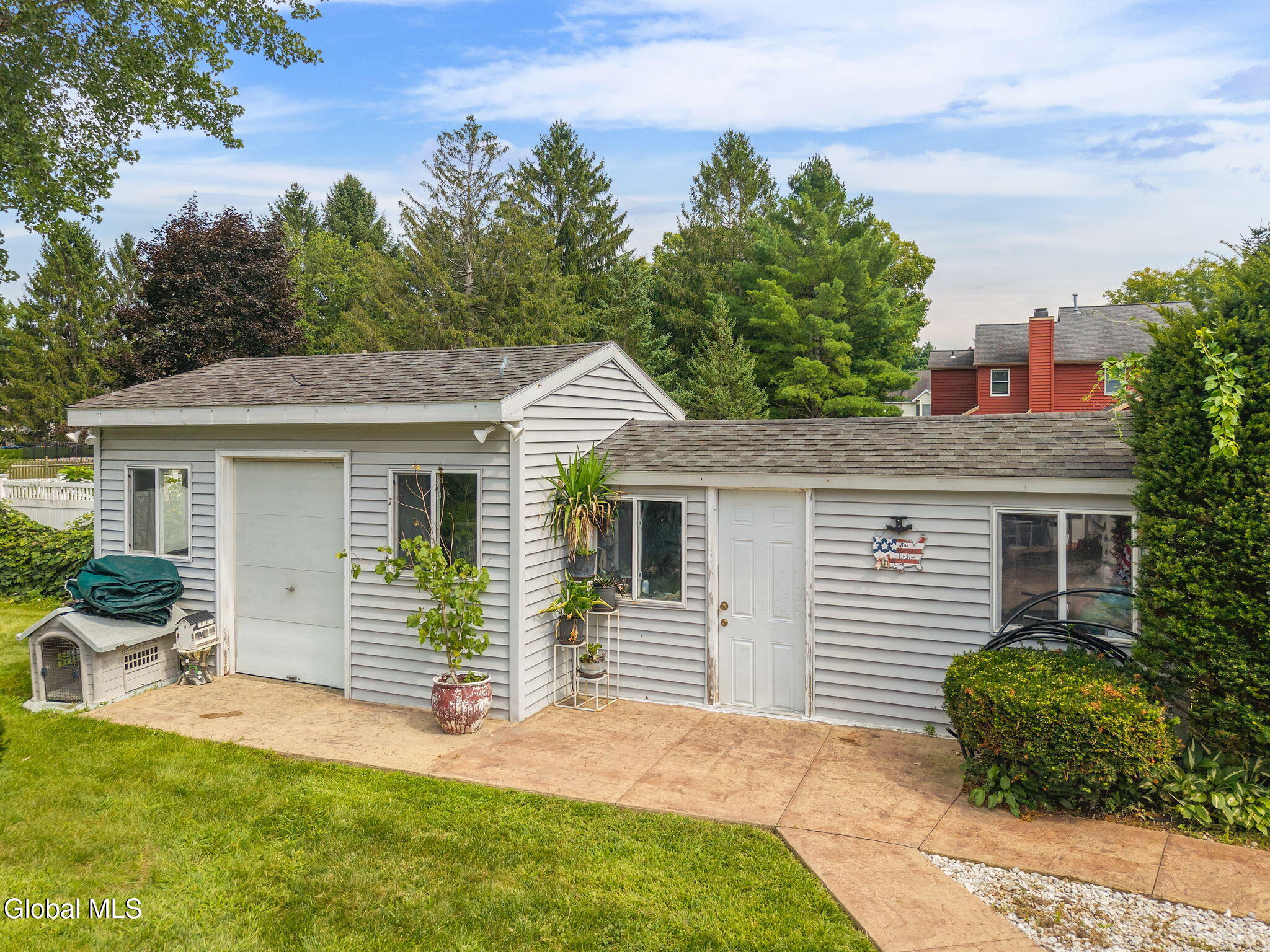 302 Quidor Court Slingerlands NY 12159