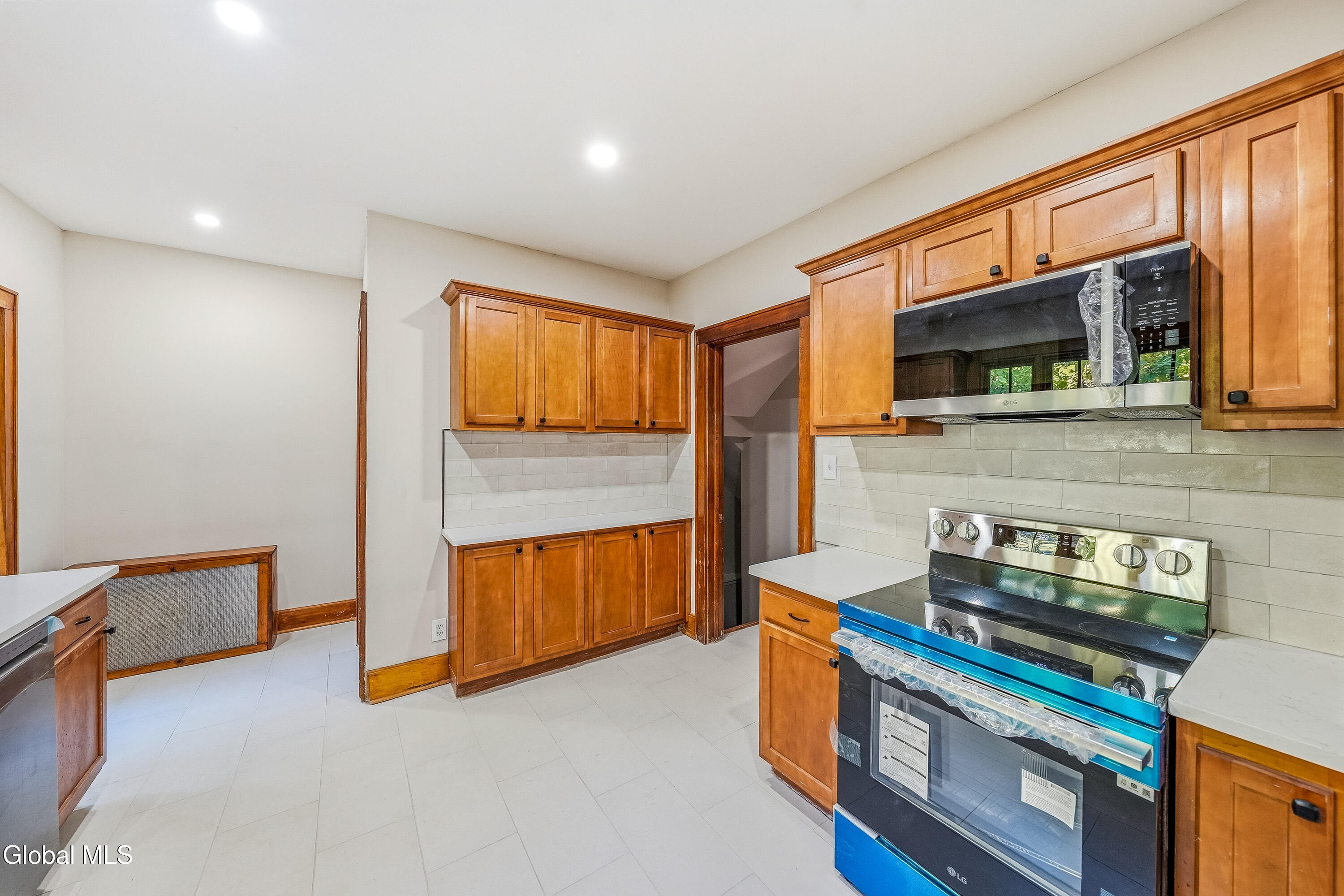 2515 Englewood Avenue Schenectady NY 12309
