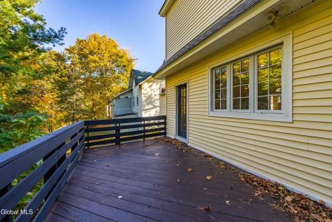 2515 Englewood Avenue Schenectady NY 12309