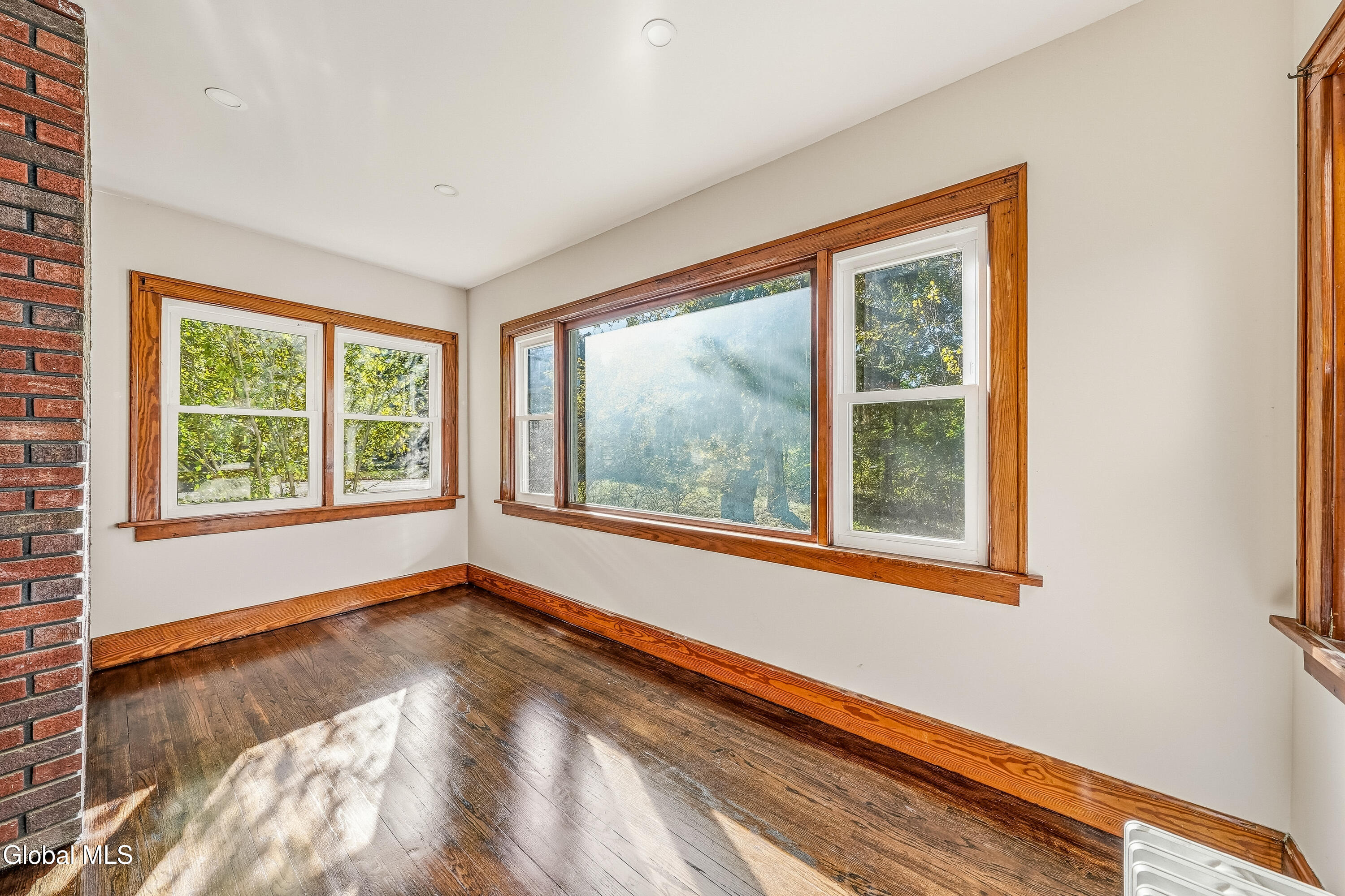 2515 Englewood Avenue Schenectady NY 12309