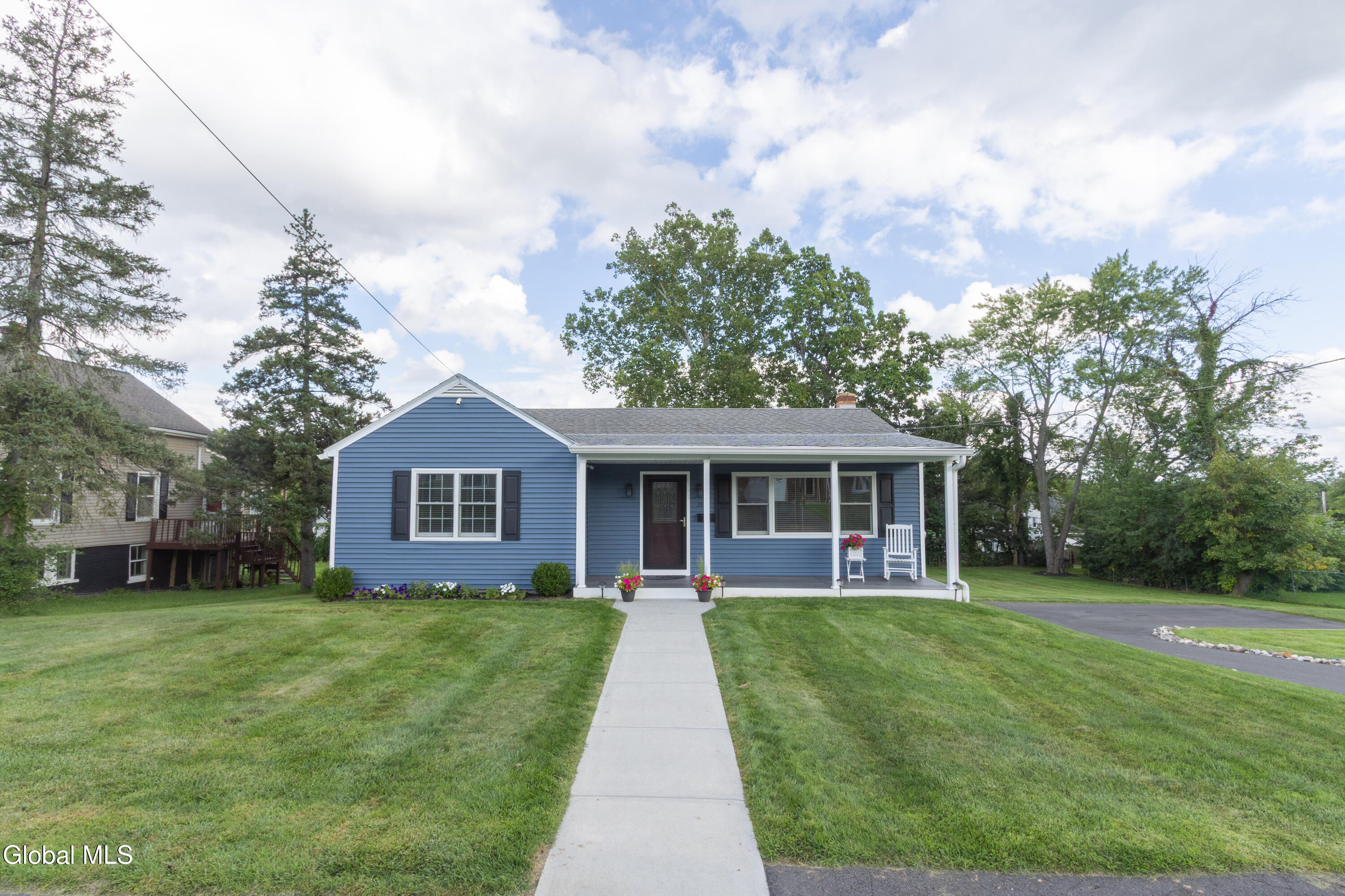 15 Lark Street Cohoes NY 12047