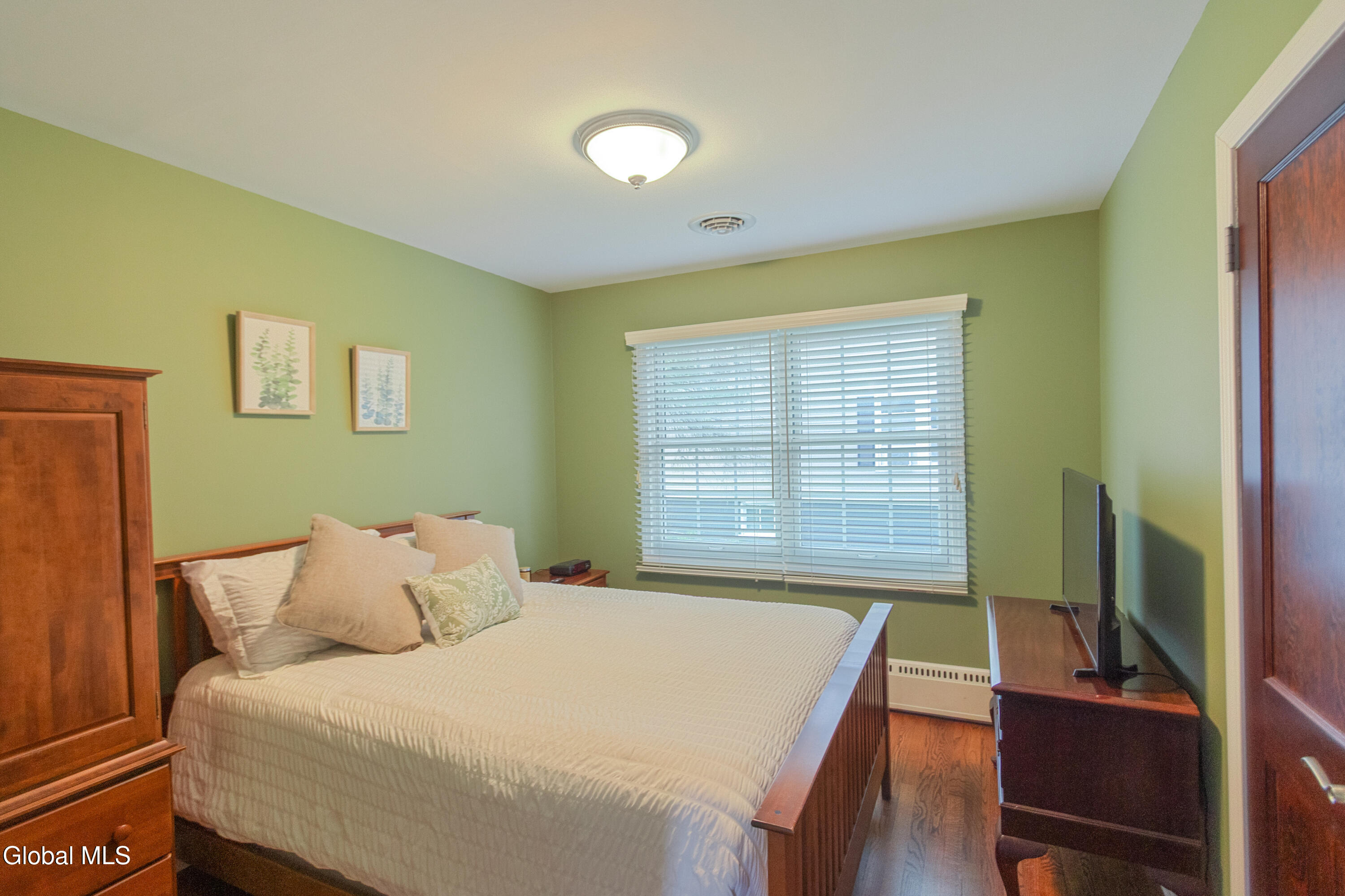 15 Lark Street Cohoes NY 12047