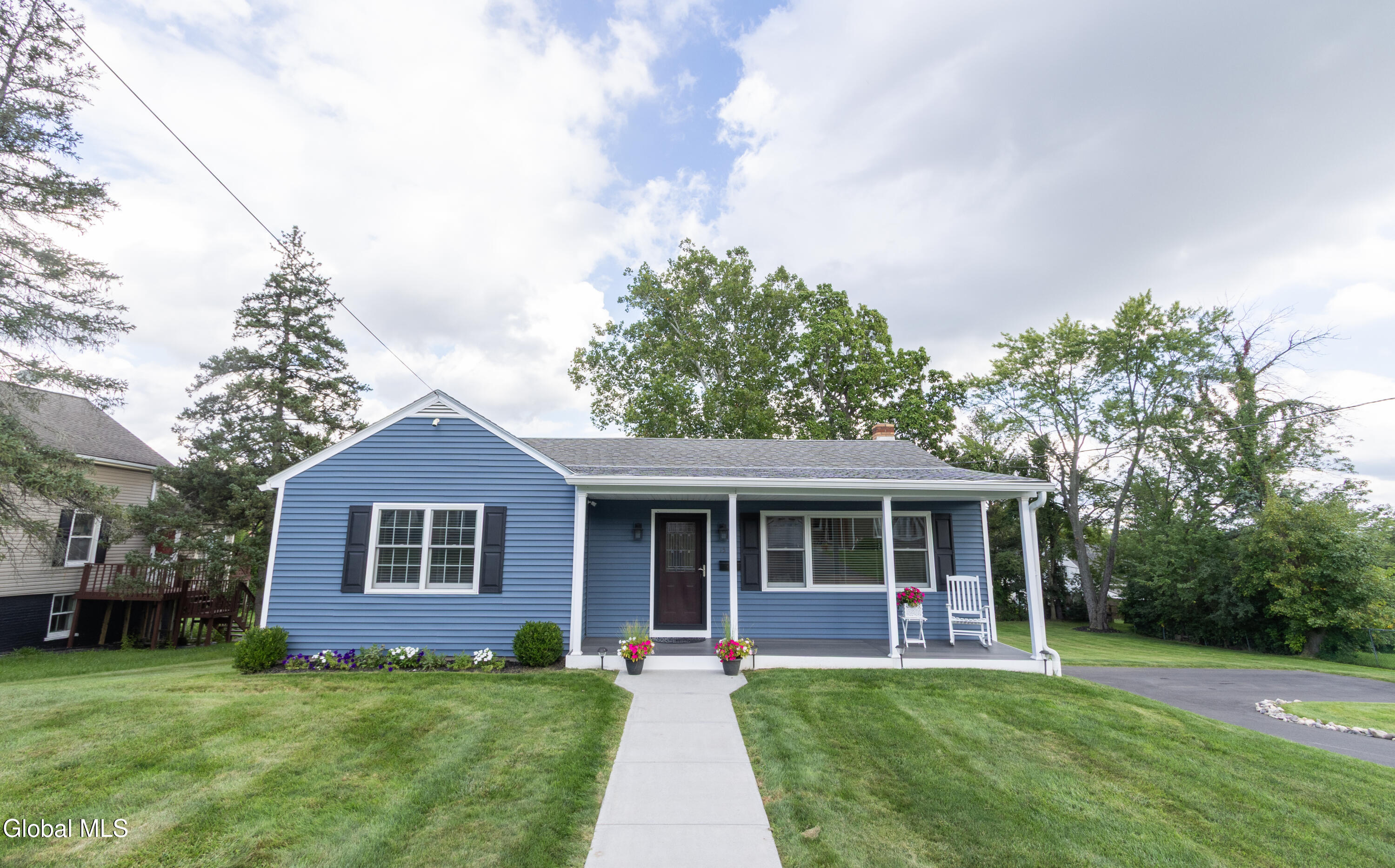 15 Lark Street Cohoes NY 12047