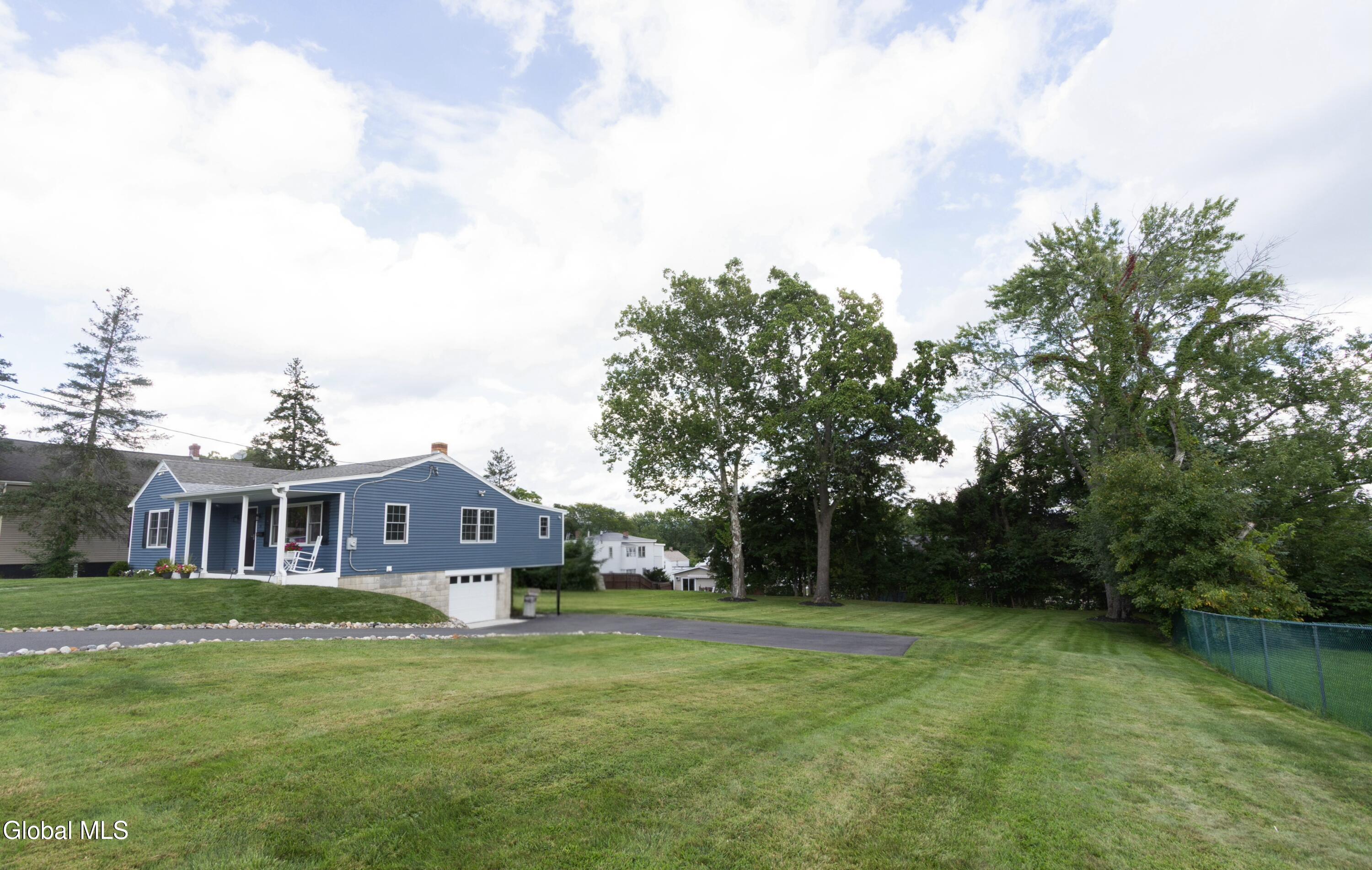 15 Lark Street Cohoes NY 12047