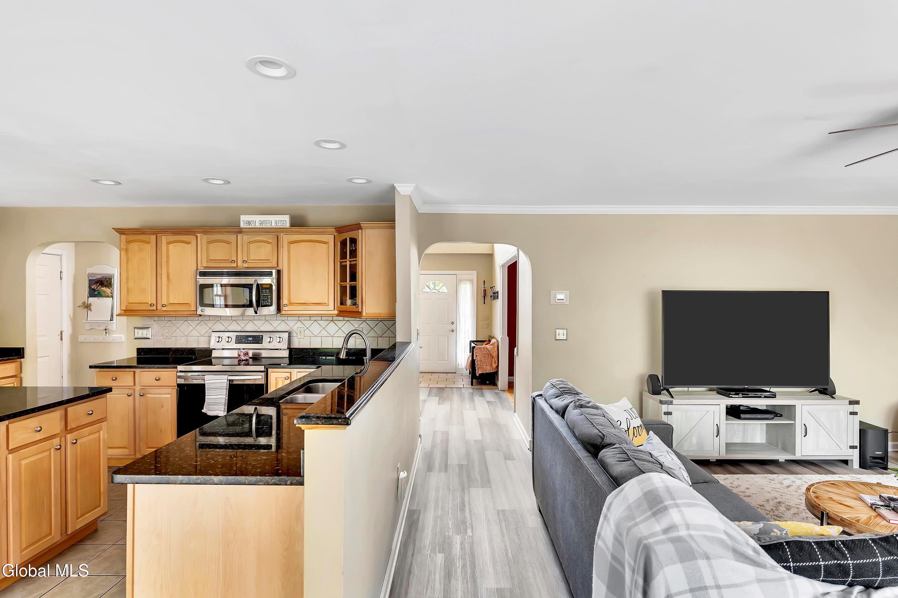 3 Pauls Way Queensbury NY 12804