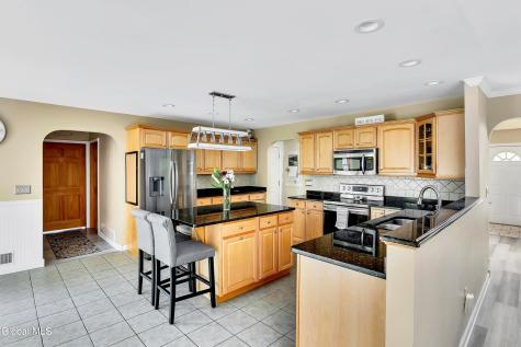 3 Pauls Way Queensbury NY 12804