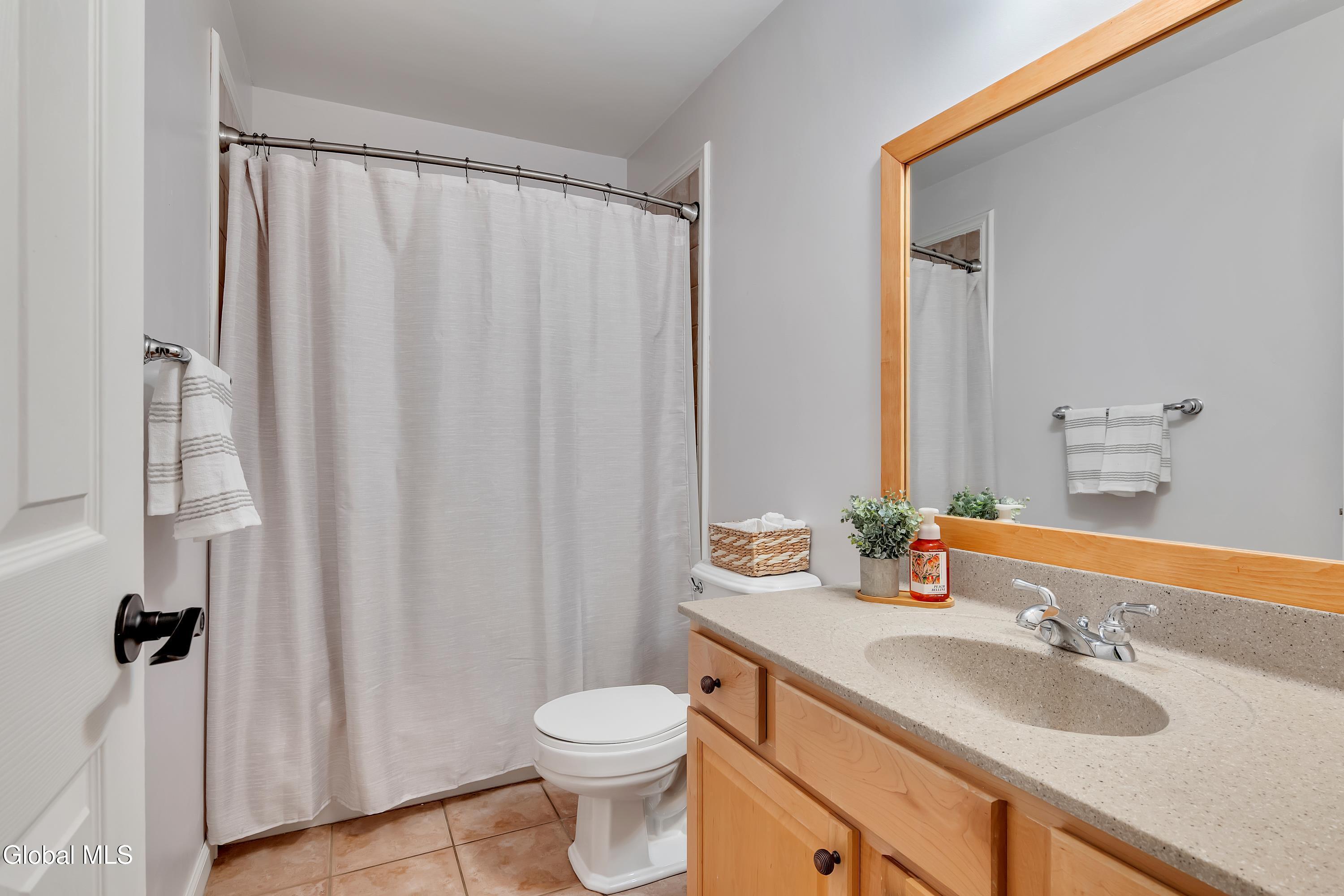 3 Pauls Way Queensbury NY 12804