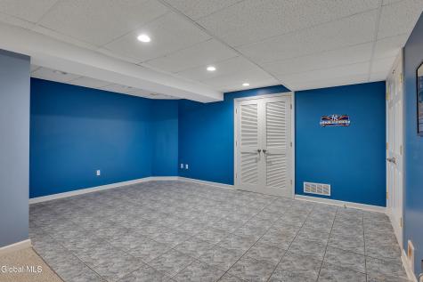 3 Pauls Way Queensbury NY 12804