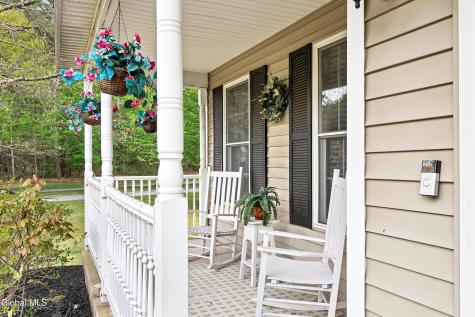 3 Pauls Way Queensbury NY 12804