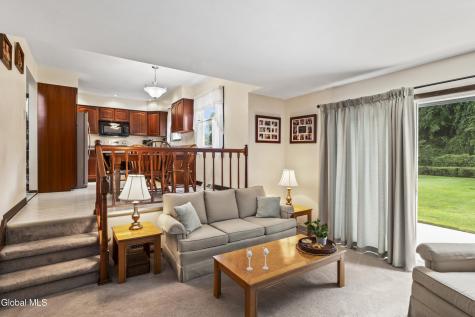 1046 Gates Drive Schenectady NY 12306