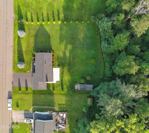 1046 Gates Drive Schenectady NY 12306