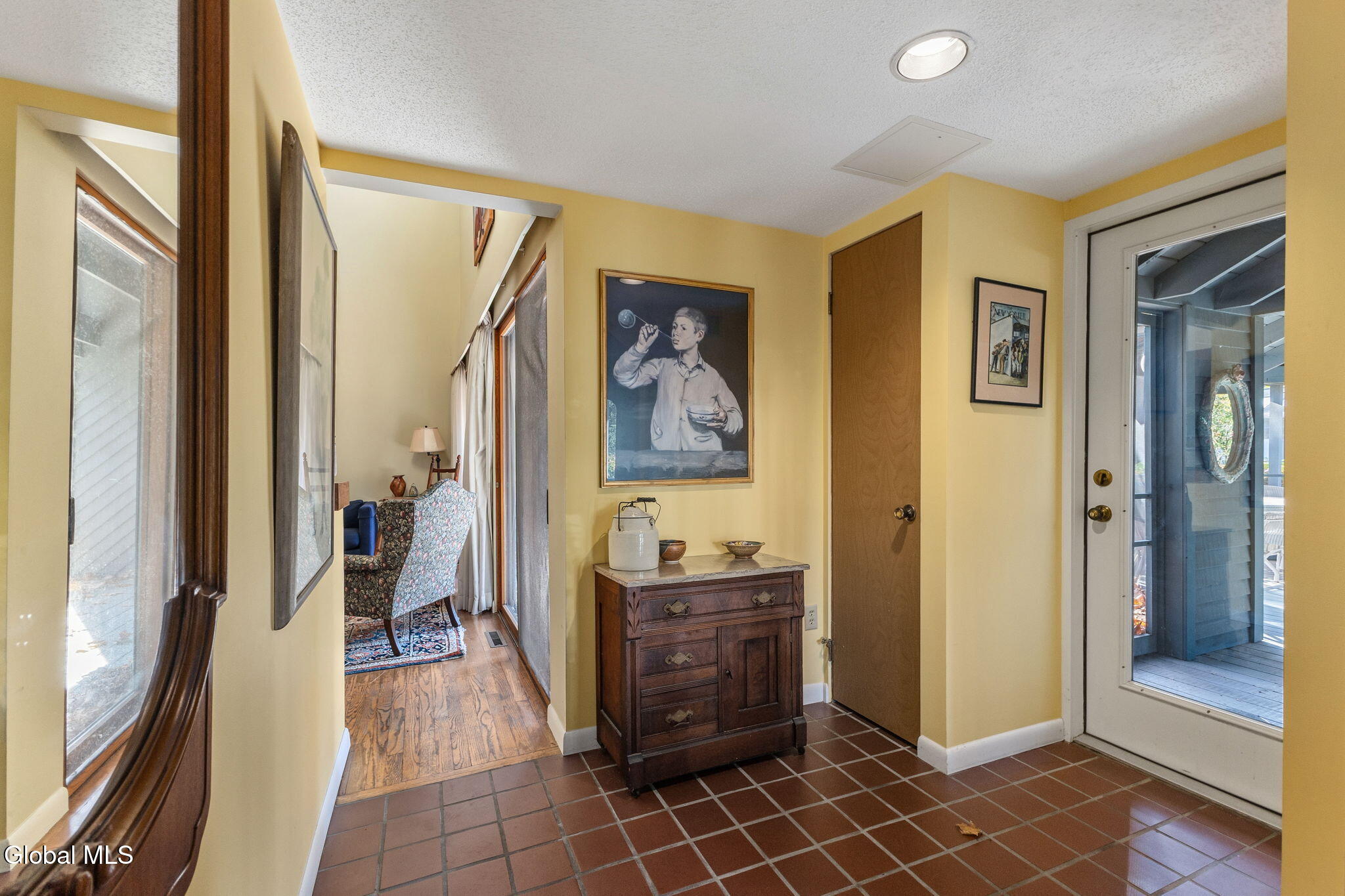 146 Caroline Street Saratoga Springs NY 12866