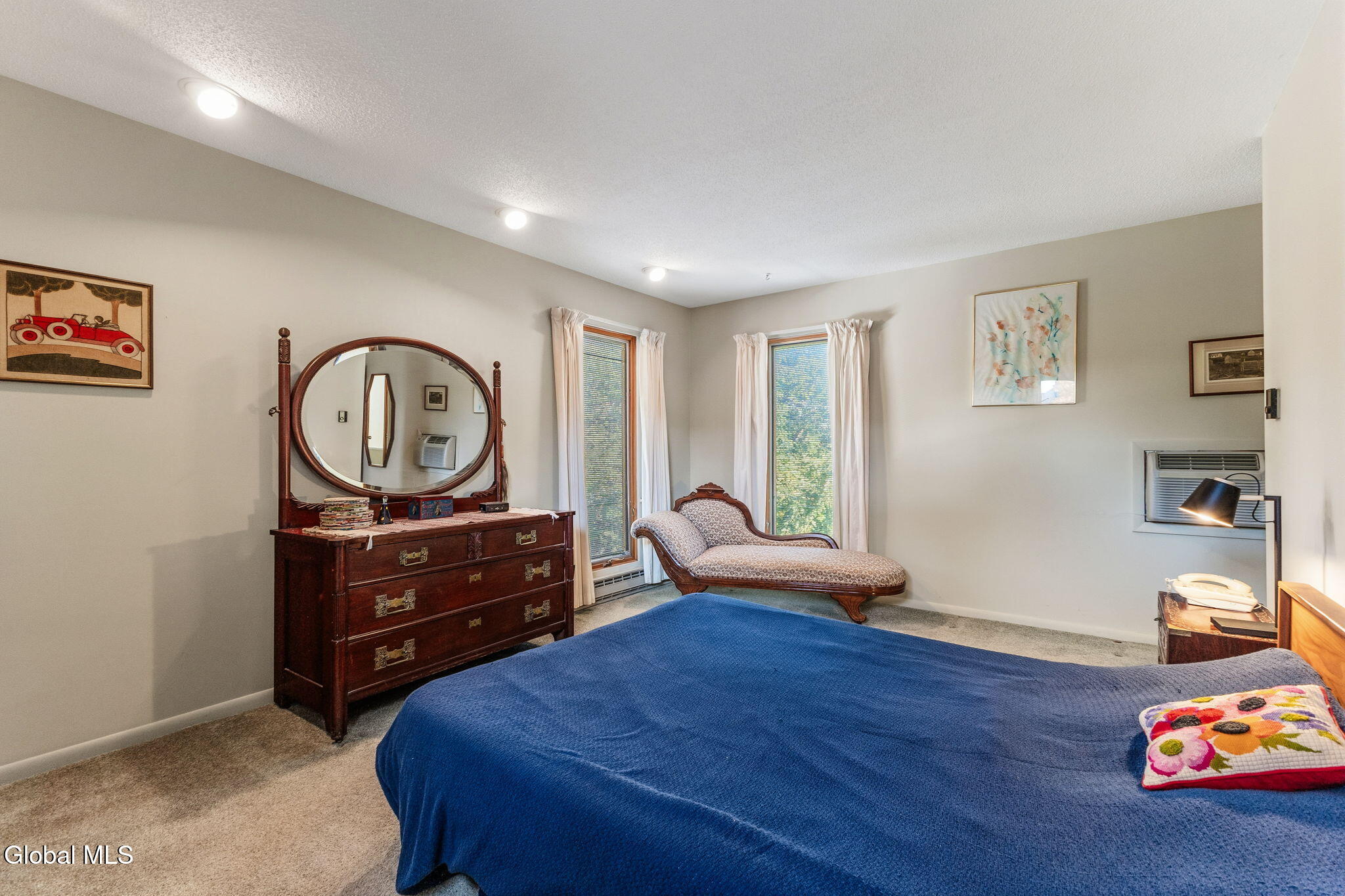 146 Caroline Street Saratoga Springs NY 12866