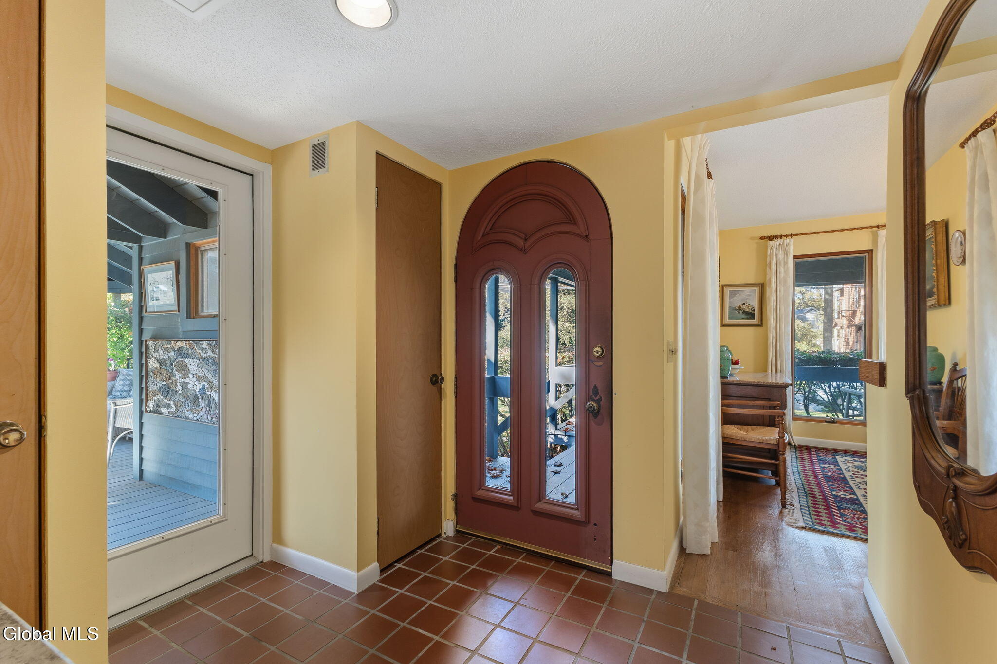 146 Caroline Street Saratoga Springs NY 12866
