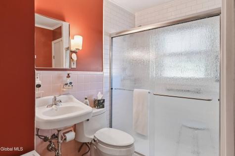 41 Park Avenue Latham NY 12110