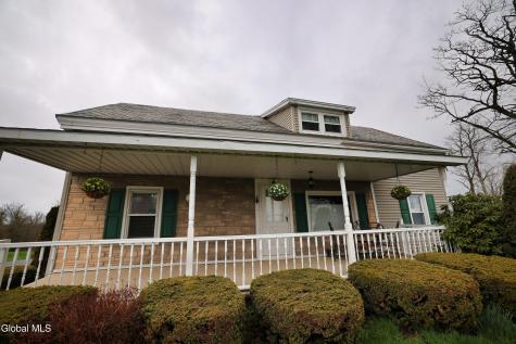 178 Youngs Corners Road Amsterdam NY 12010