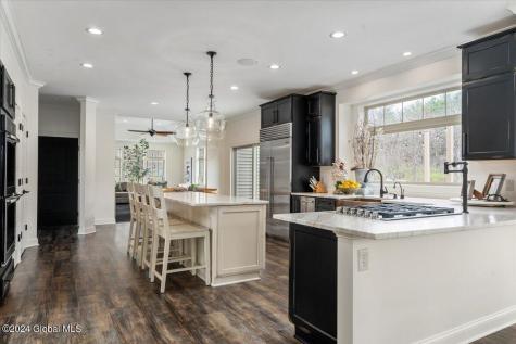 15 Brookhaven Court Saratoga Springs NY 12866