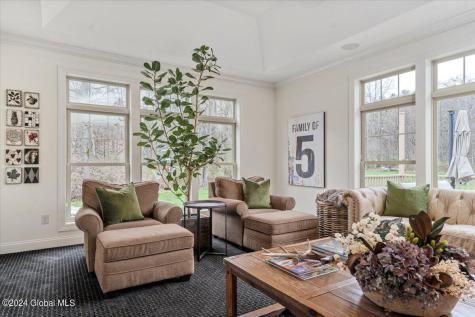 15 Brookhaven Court Saratoga Springs NY 12866