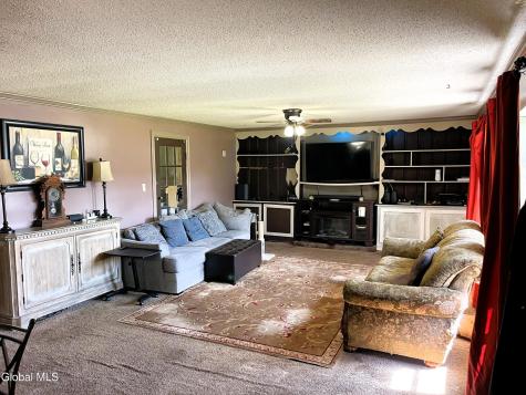 3841 State Highway 30 Amsterdam NY 12010