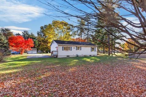 27 Stephanie Lane Queensbury NY 12804