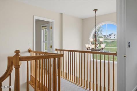 5 Edinburgh Drive East Schodack NY 12063