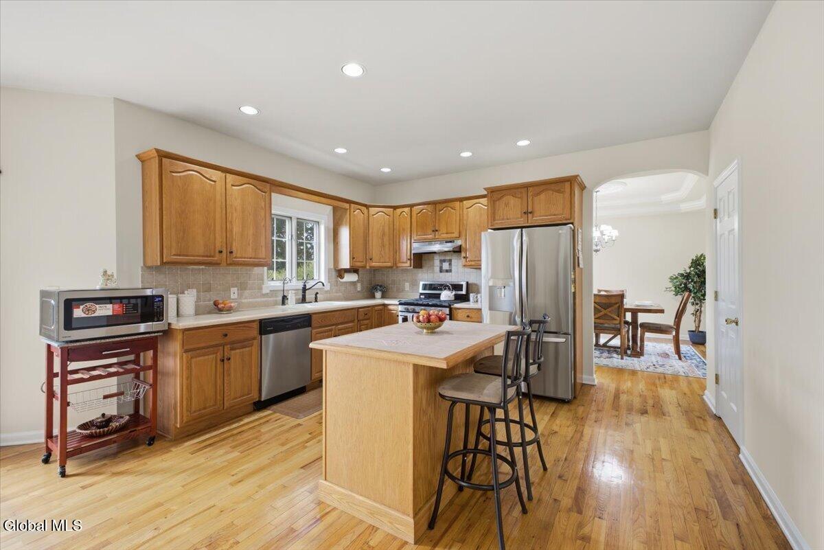 5 Edinburgh Drive East Schodack NY 12063