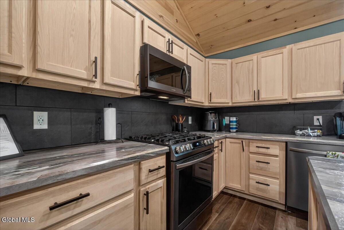12 Whitney Drive Averill Park NY 12123
