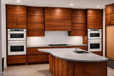 8 Jani Lane Guilderland NY 12186