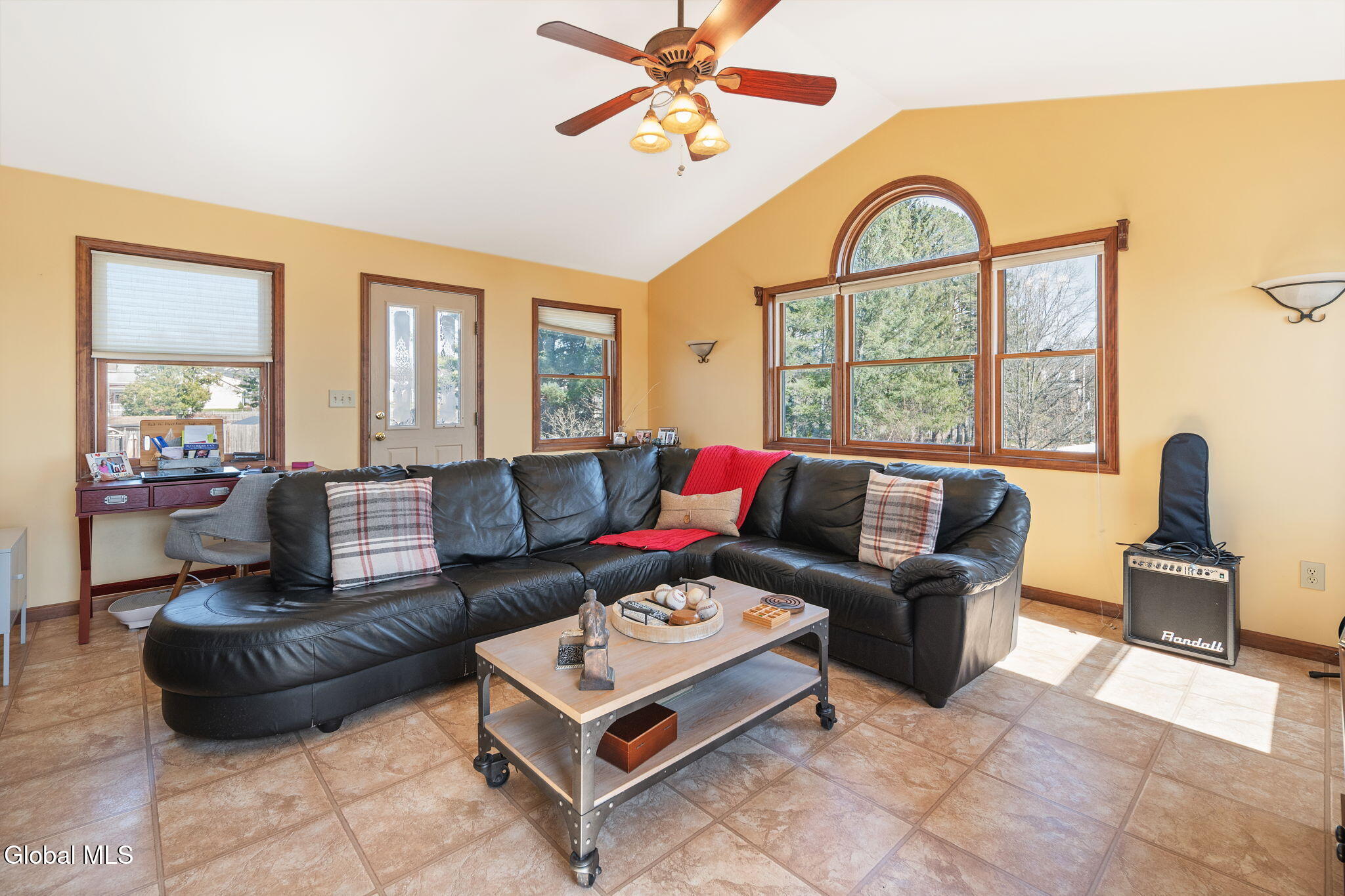 4 Wertman Lane Loudonville NY 12211