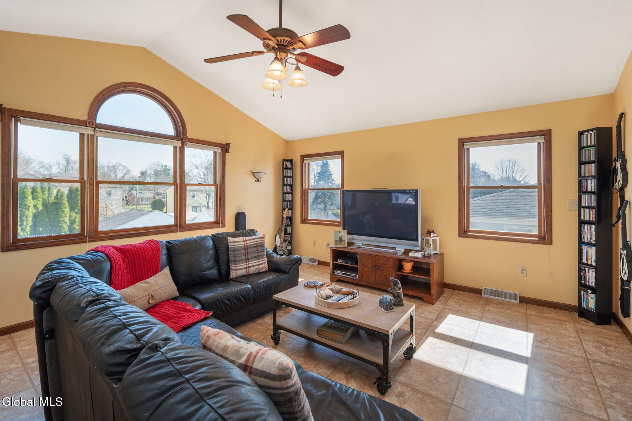4 Wertman Lane Loudonville NY 12211