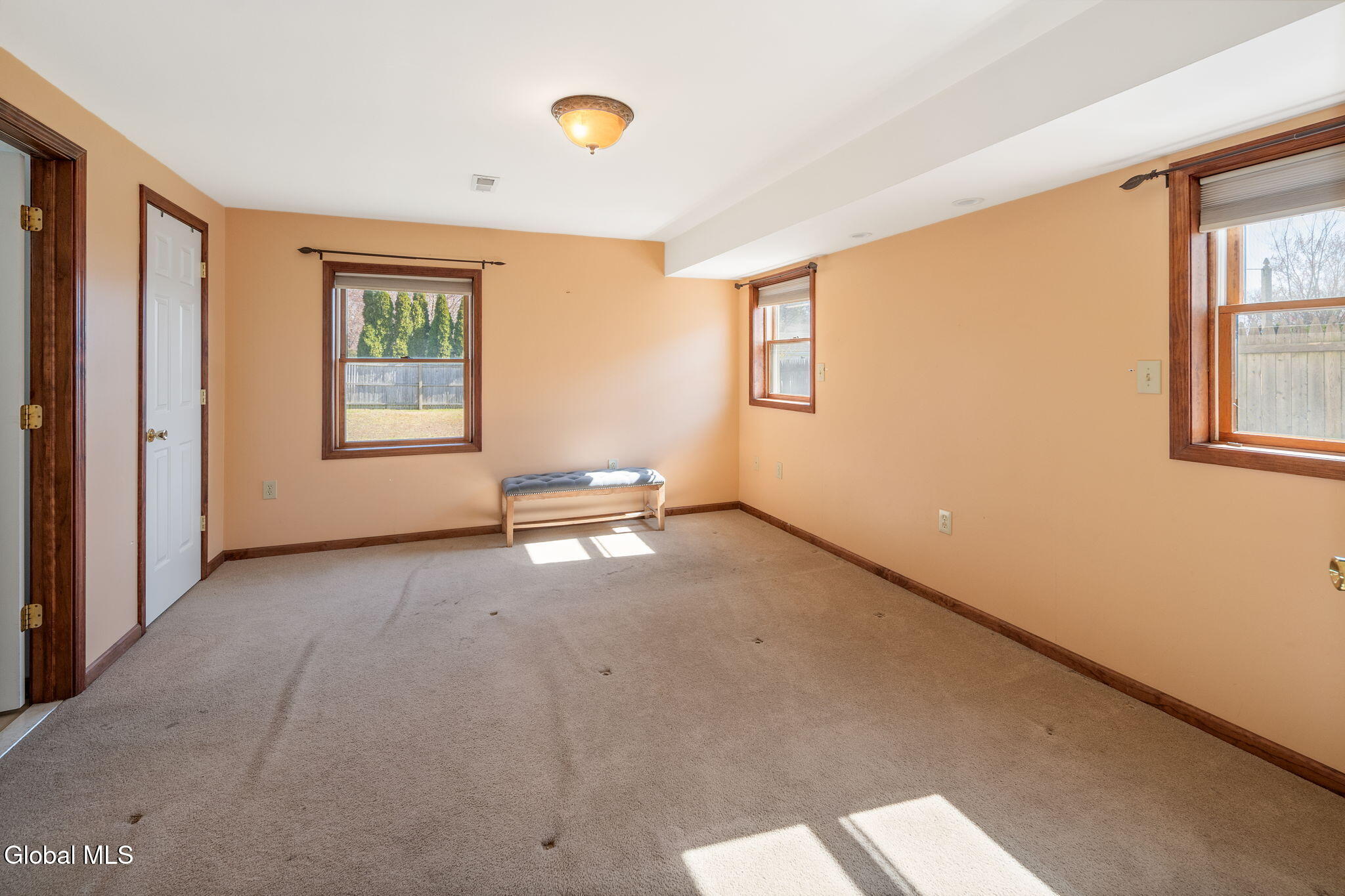 4 Wertman Lane Loudonville NY 12211
