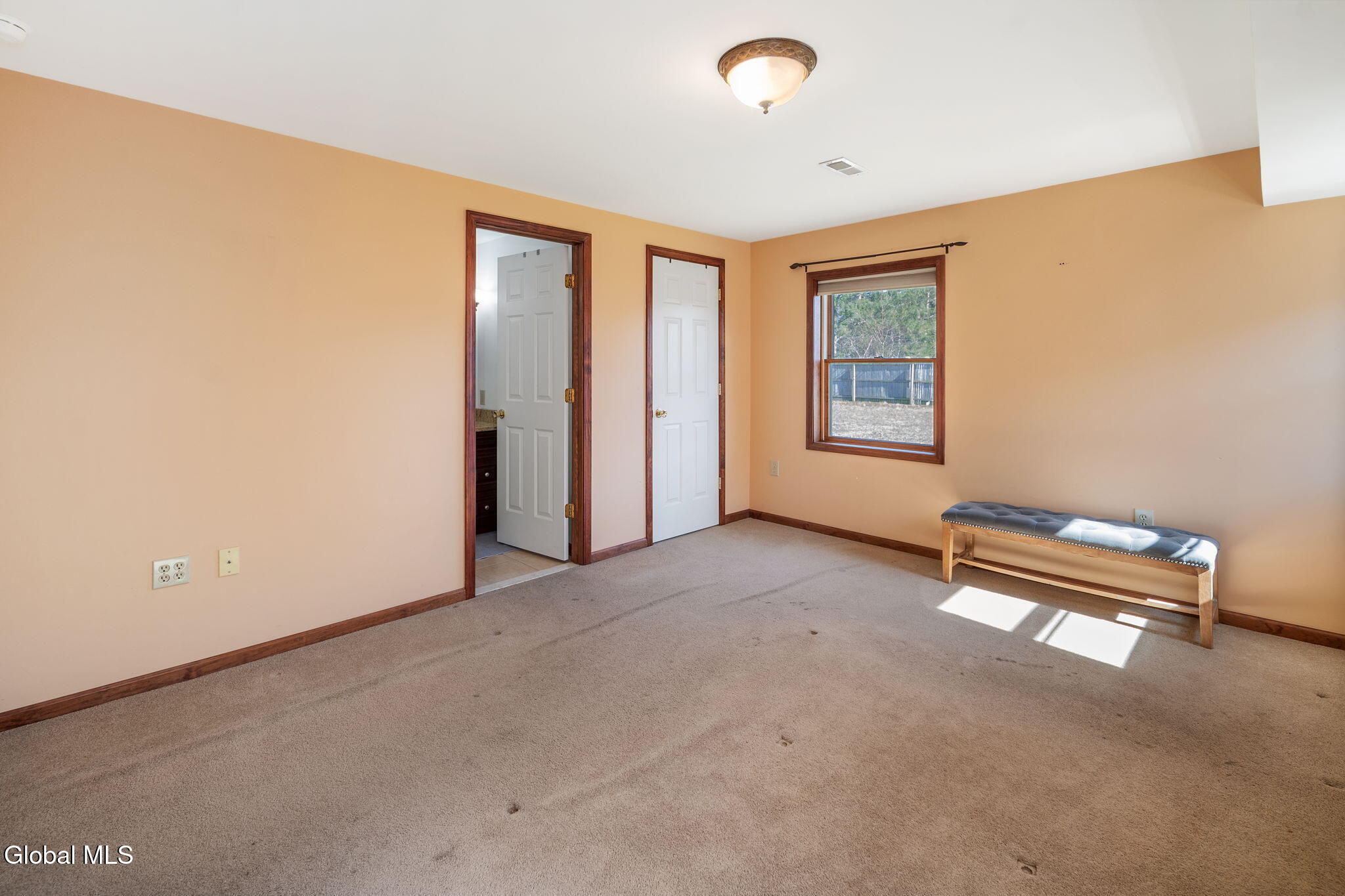 4 Wertman Lane Loudonville NY 12211