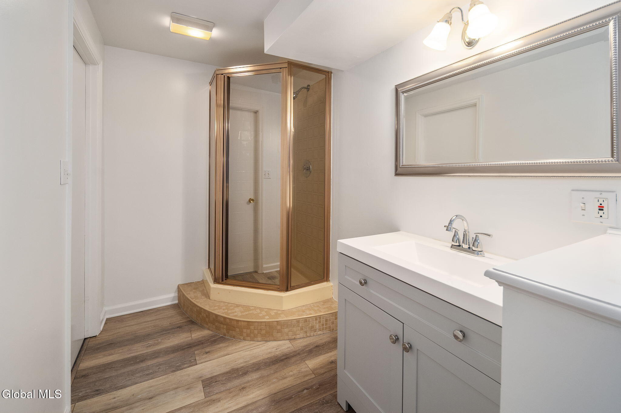 4 Wertman Lane Loudonville NY 12211
