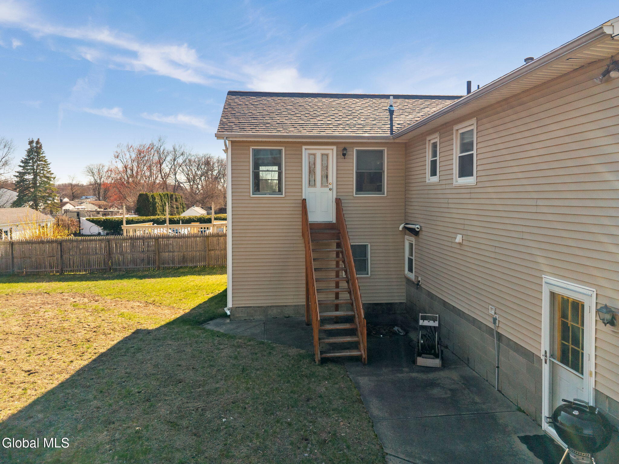 4 Wertman Lane Loudonville NY 12211