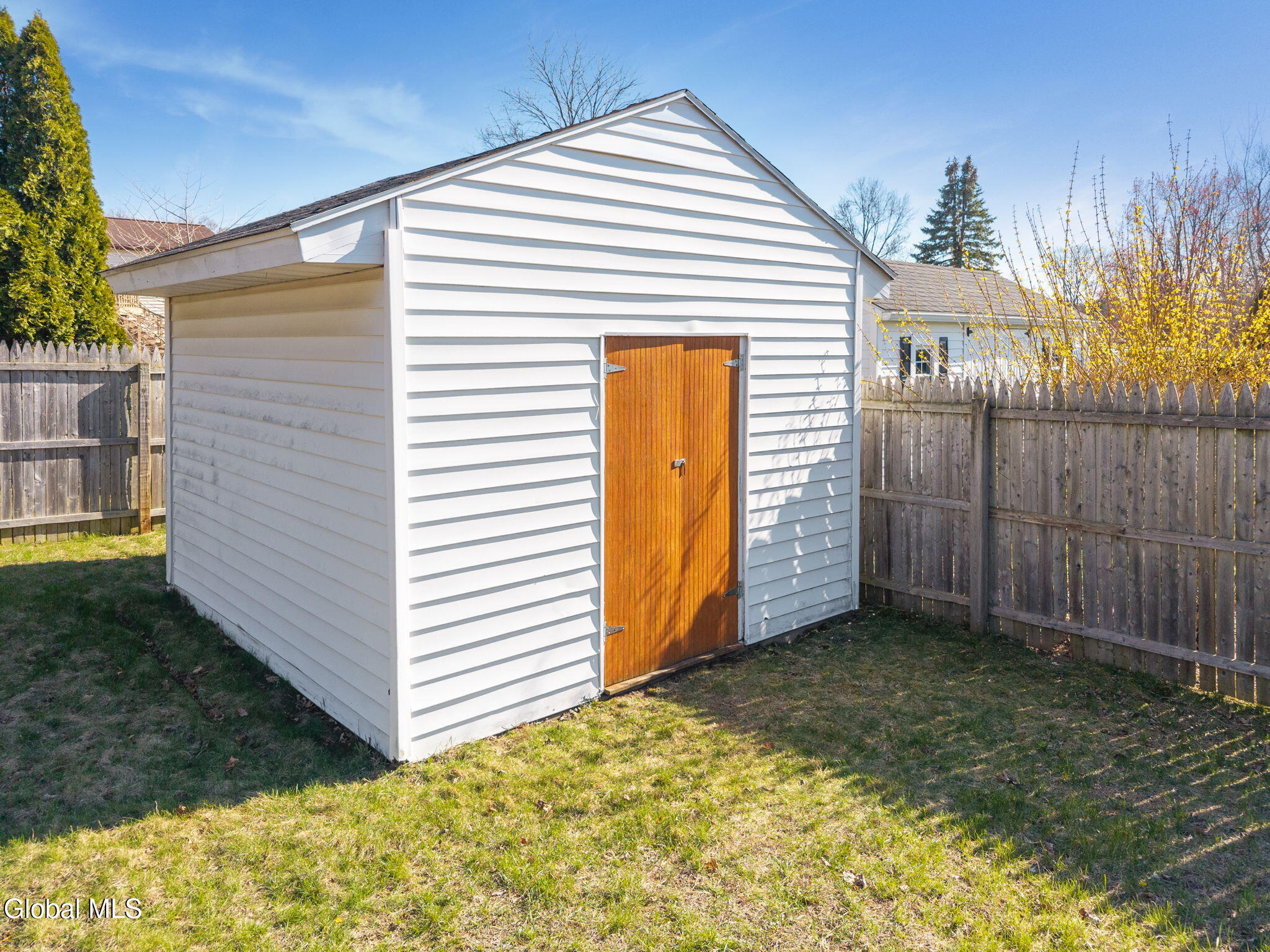 4 Wertman Lane Loudonville NY 12211