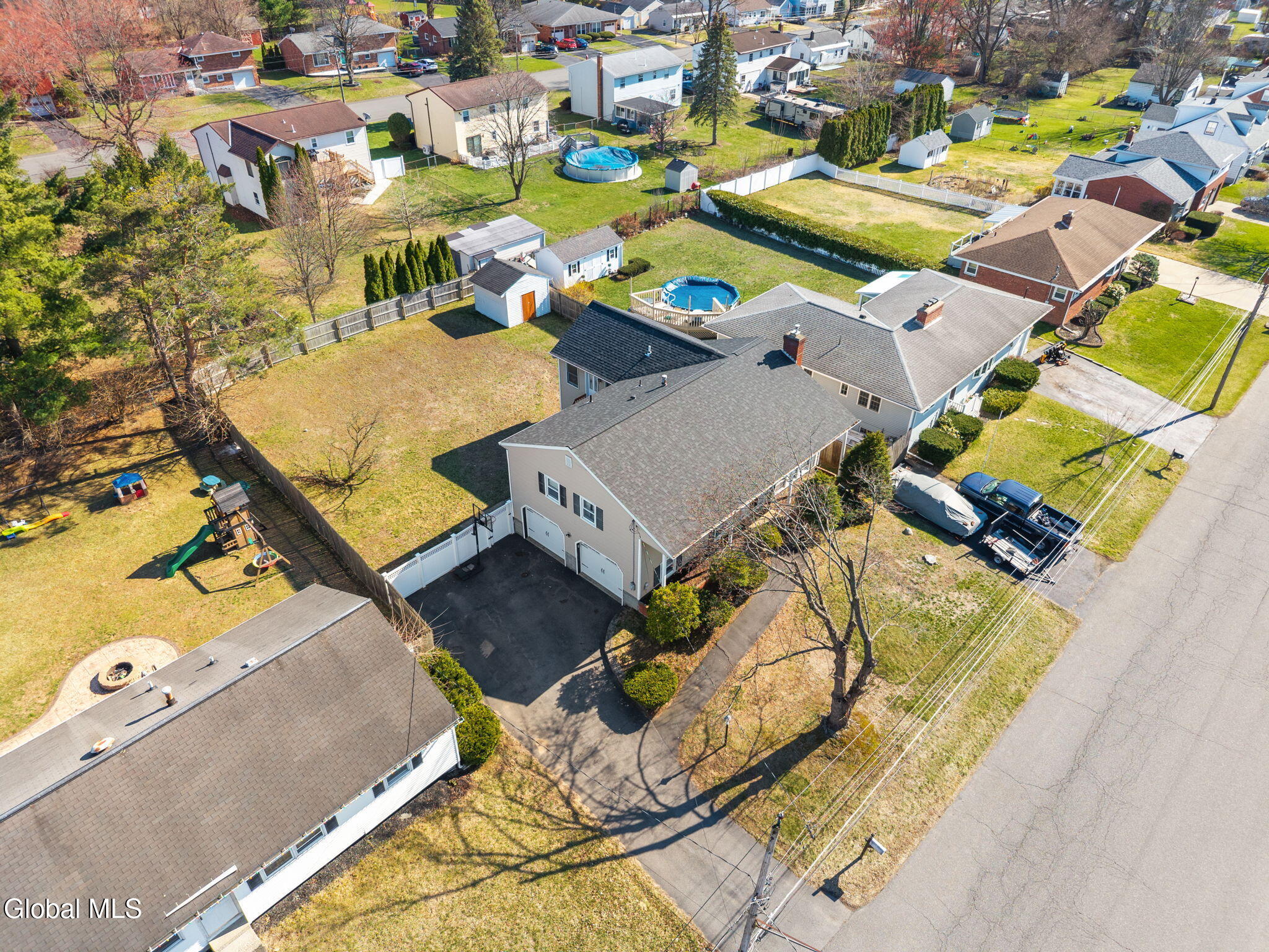4 Wertman Lane Loudonville NY 12211
