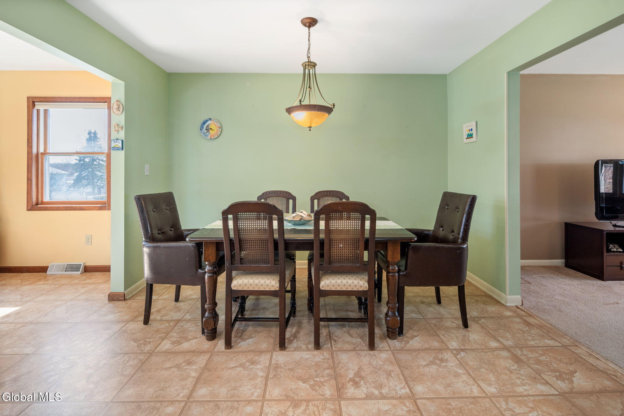 4 Wertman Lane Loudonville NY 12211
