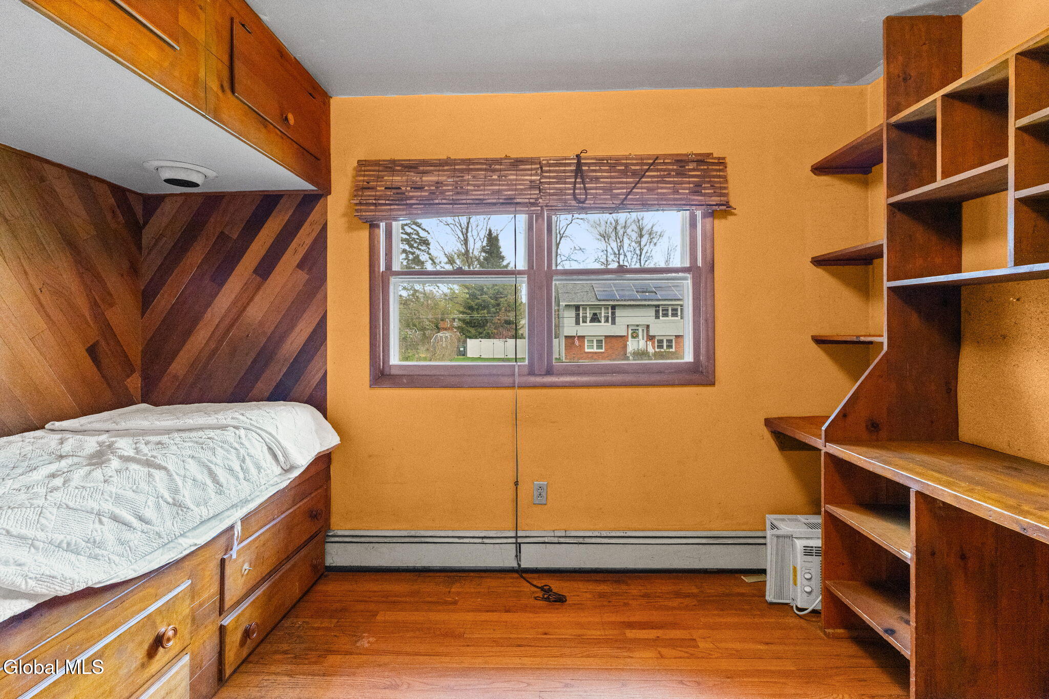 6 St Thomas Lane Schenectady NY 12304