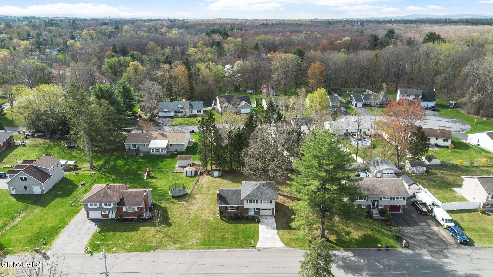 6 St Thomas Lane Schenectady NY 12304