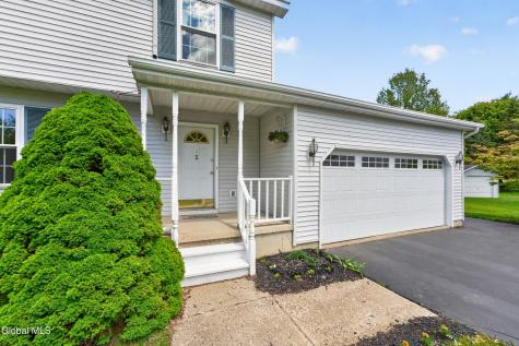 5 Center Court Clifton Park NY 12065