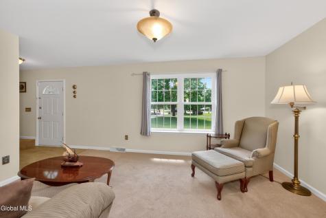 5 Center Court Clifton Park NY 12065