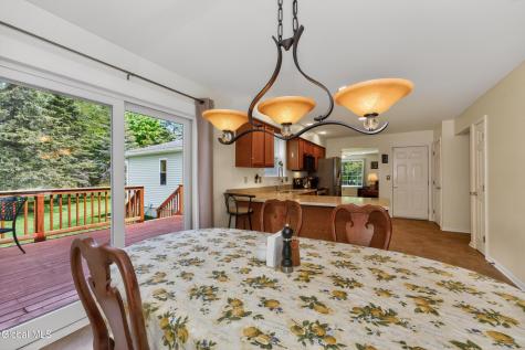 5 Center Court Clifton Park NY 12065