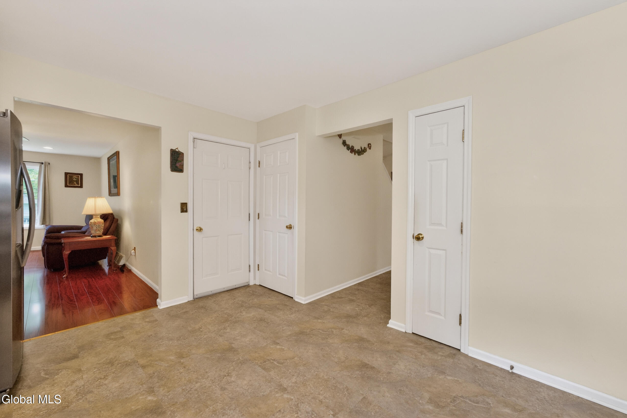 5 Center Court Clifton Park NY 12065