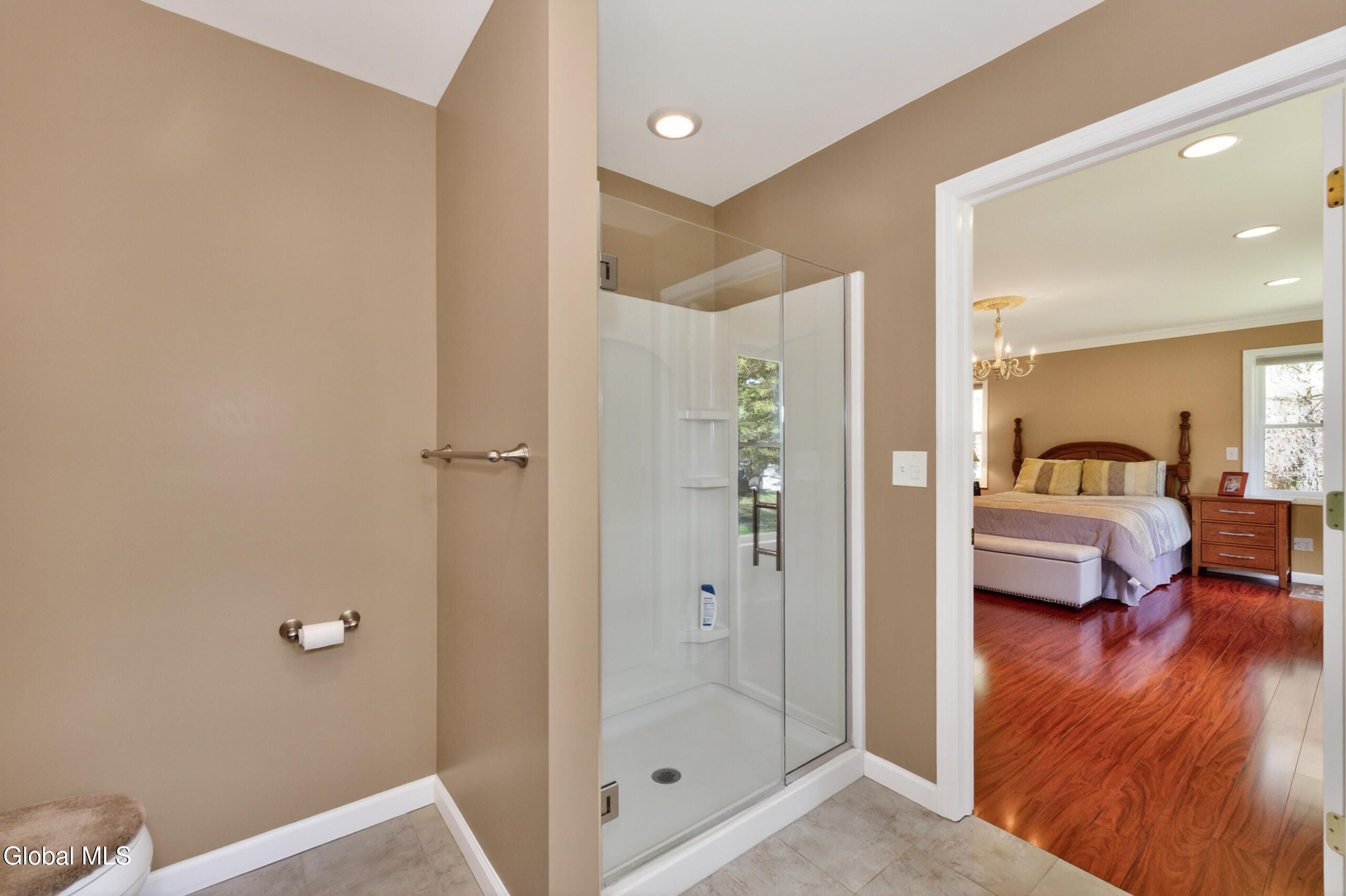 5 Center Court Clifton Park NY 12065