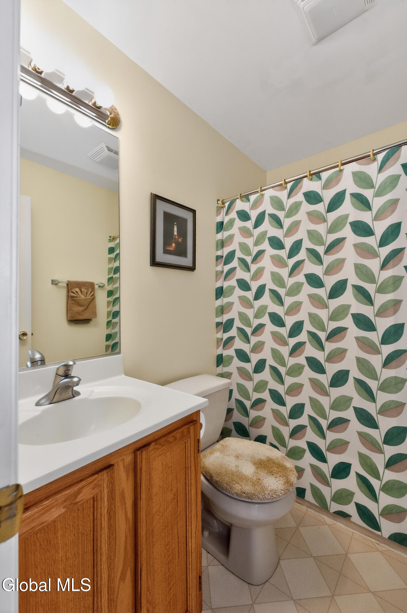 5 Center Court Clifton Park NY 12065