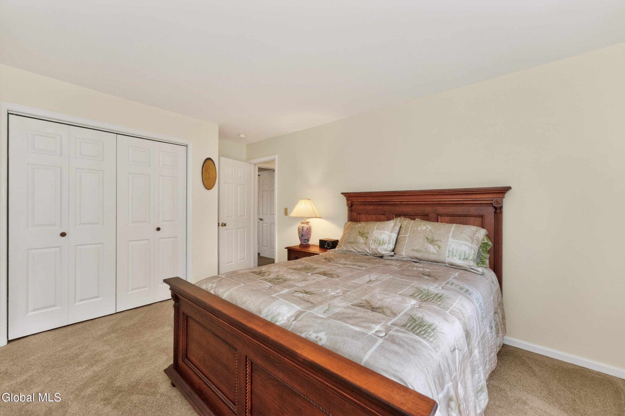 5 Center Court Clifton Park NY 12065