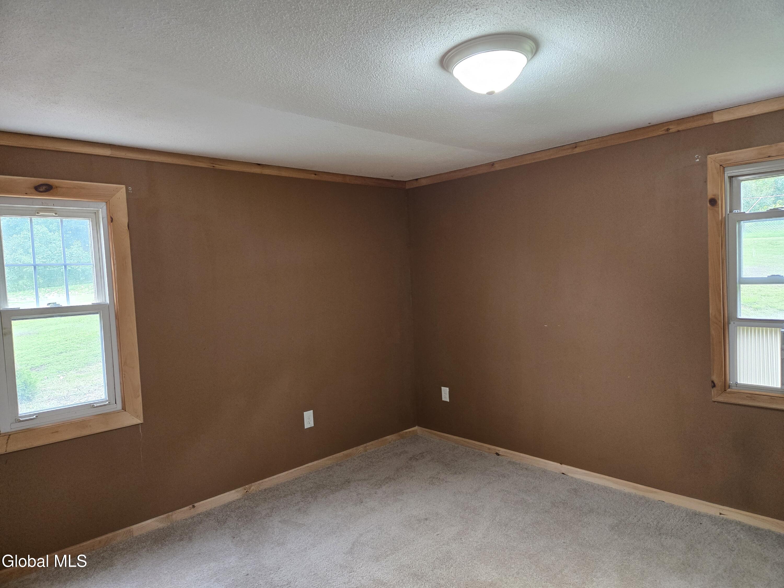 109 Blanchard Loop Gloversville NY 12078