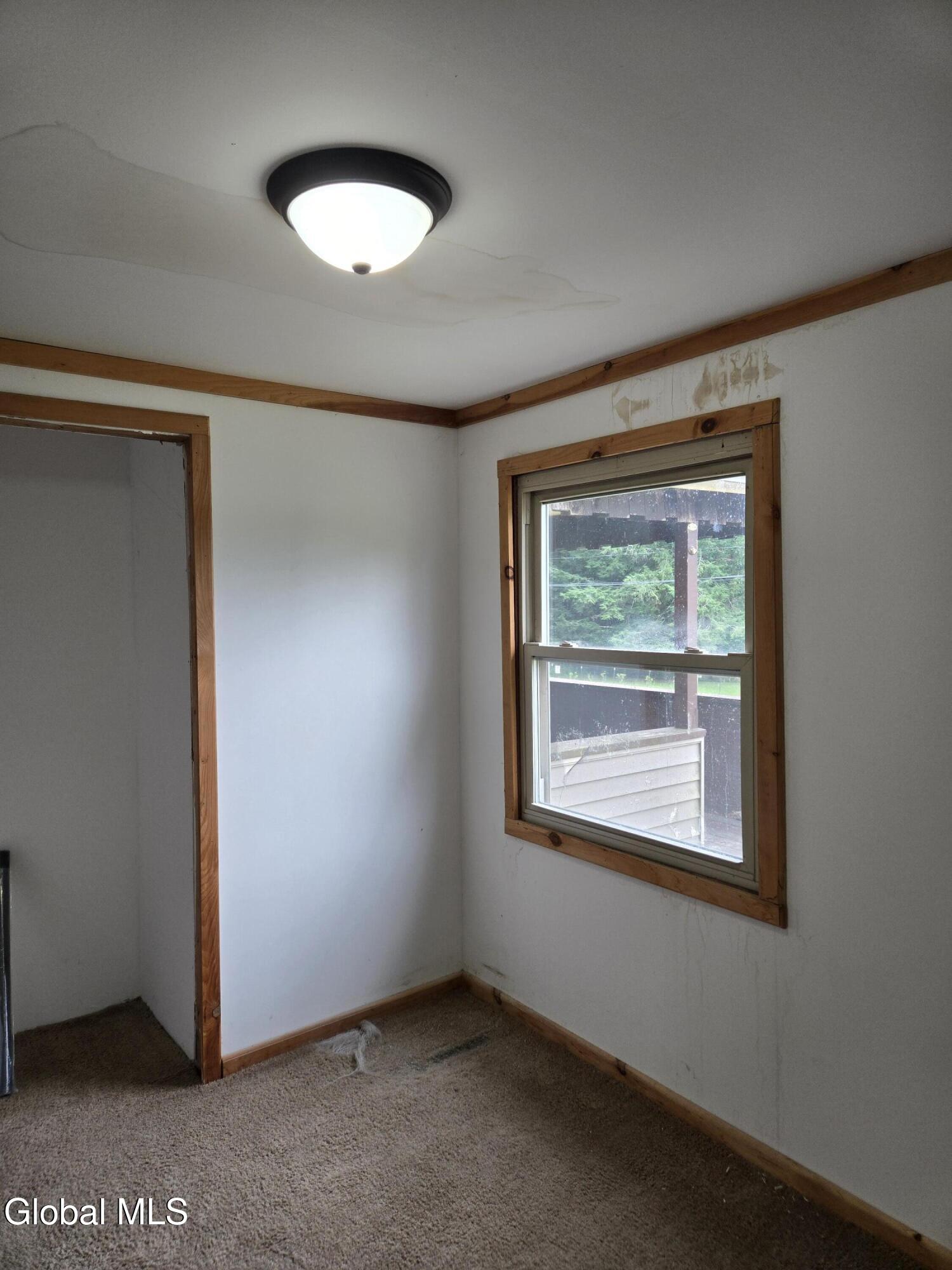 109 Blanchard Loop Gloversville NY 12078