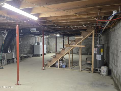 109 Blanchard Loop Gloversville NY 12078