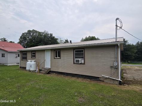 109 Blanchard Loop Gloversville NY 12078